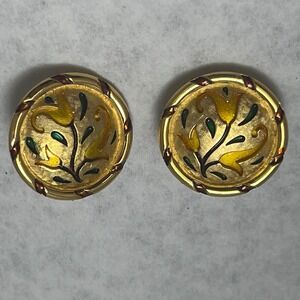 Rare Vintage Crown Trifari L' Orient Tulip Engraved Clip On Earrings Signed